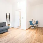 Karulli Apartment *