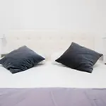 Apartment Karulli *