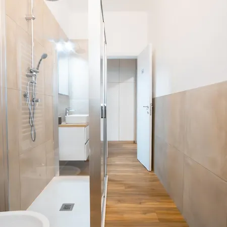 Karulli Apartment *