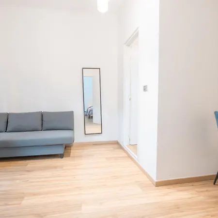 Apartament Karulli *